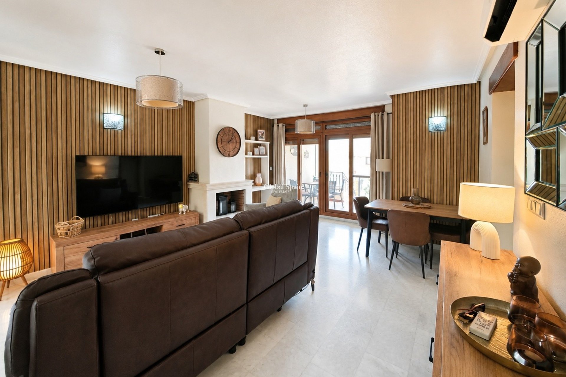 Resale - APARTMENT -
ALGORFA - Inland