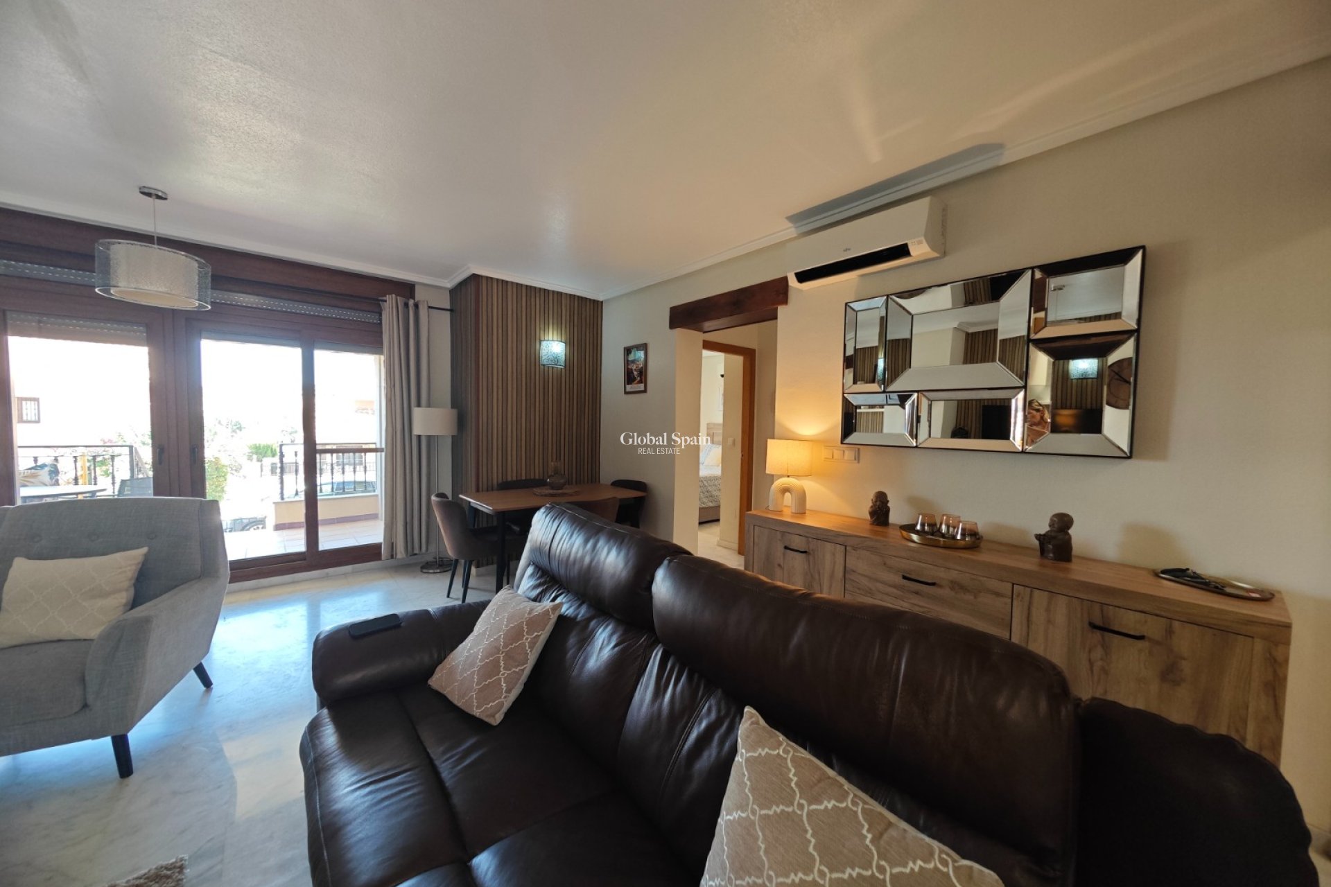 Resale - APARTMENT -
ALGORFA - Inland