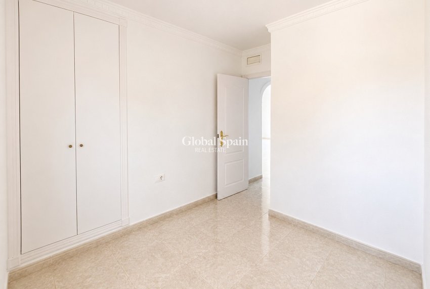 Resale - APARTMENT -
ALGORFA - Inland