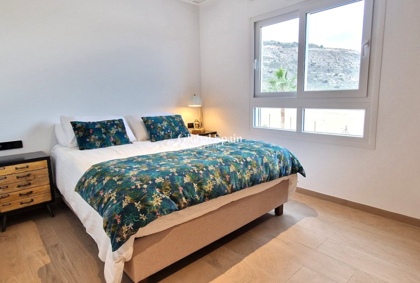 Resale - APARTMENT -
ALGORFA - Inland