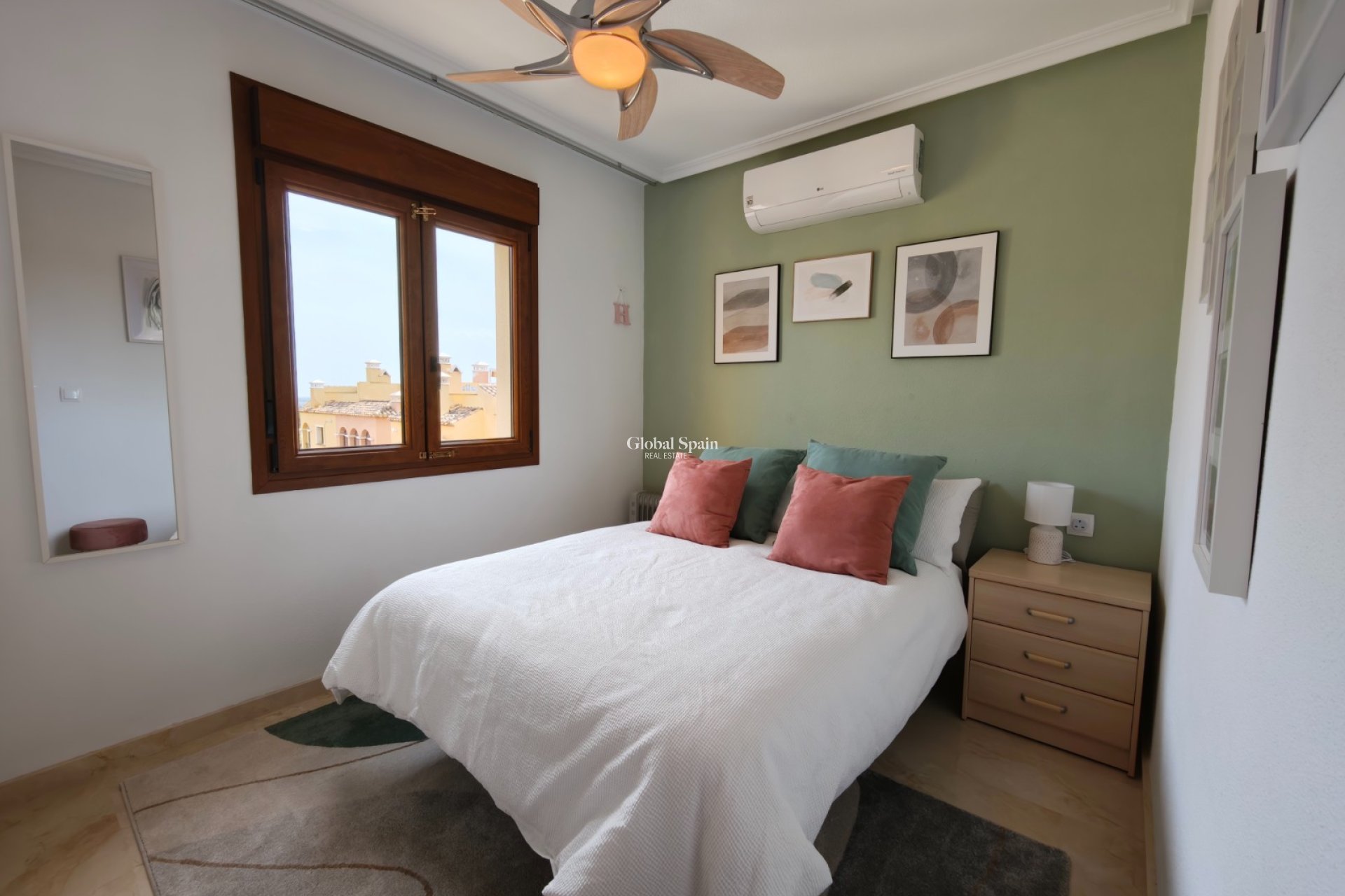 Resale - APARTMENT -
ALGORFA - Inland