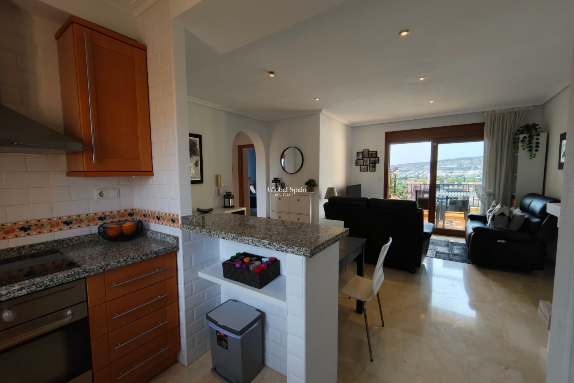 Resale - APARTMENT -
ALGORFA - Inland
