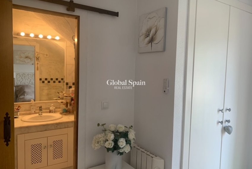 Resale - APARTMENT -
ALGORFA - LA FINCA GOLF / ALGORFA