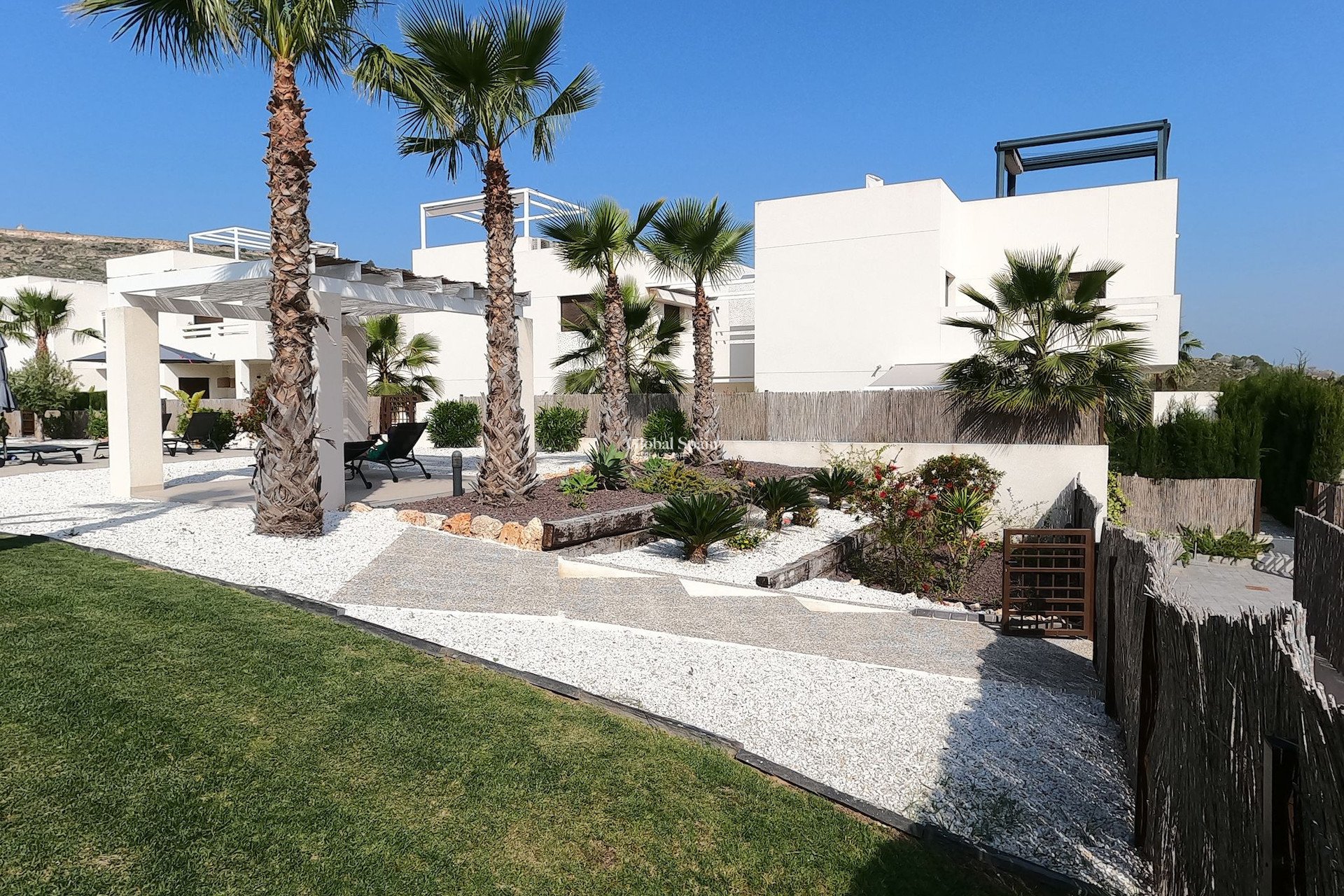 Resale - APARTMENT -
ALGORFA - LA FINCA GOLF / ALGORFA