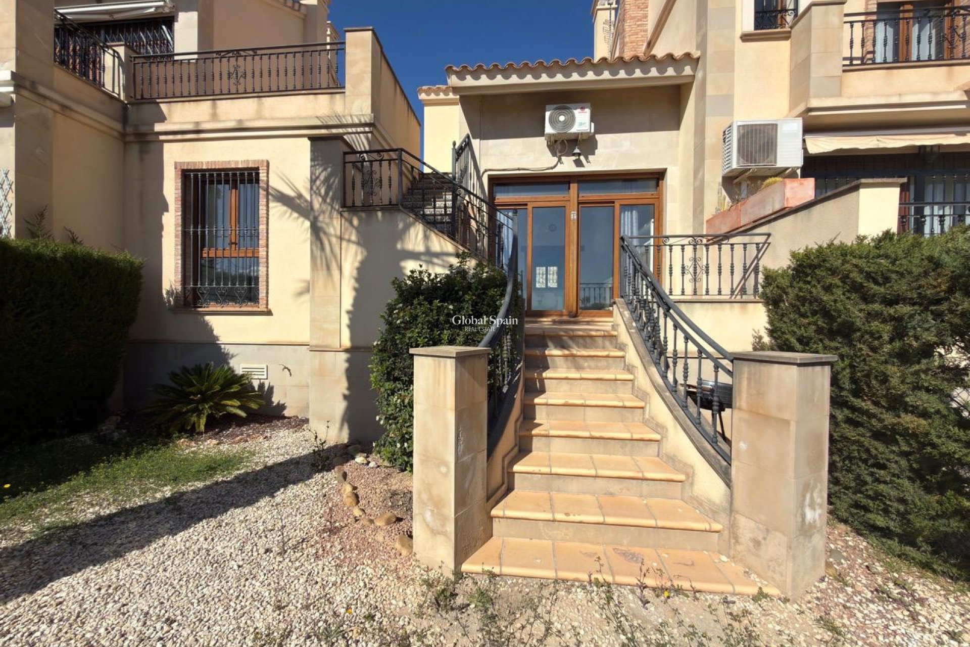 Resale - APARTMENT -
ALGORFA - LA FINCA GOLF / ALGORFA