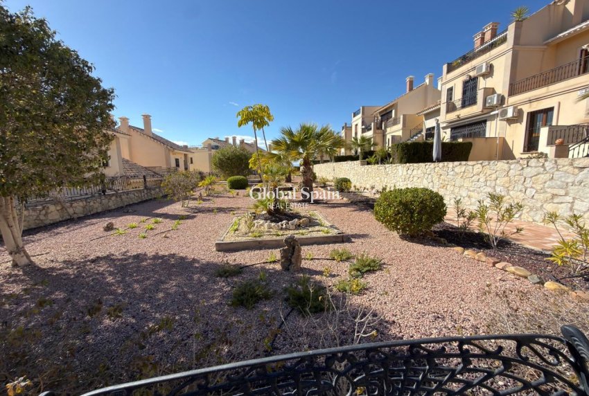 Resale - APARTMENT -
ALGORFA - LA FINCA GOLF / ALGORFA
