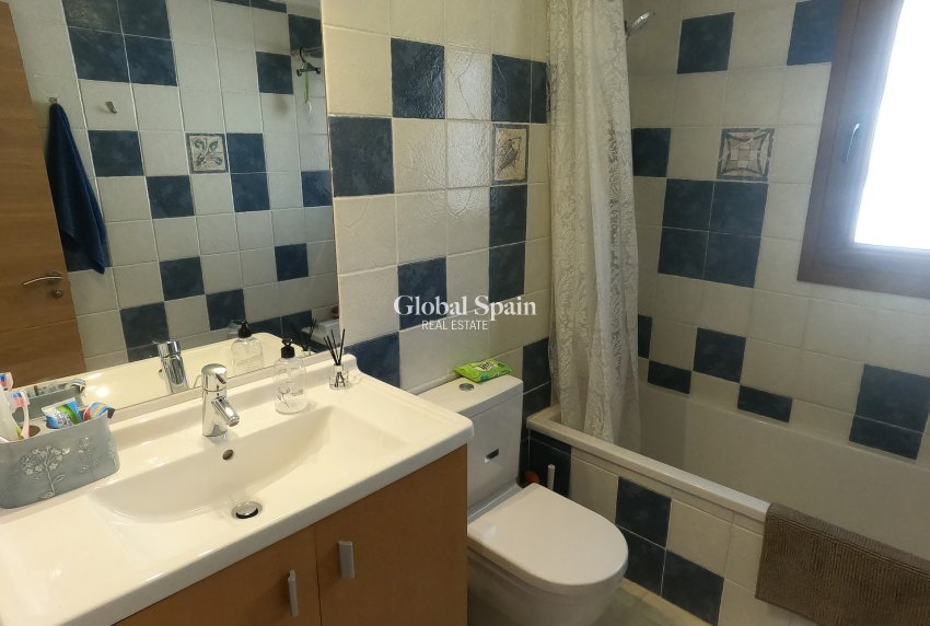 Resale - APARTMENT -
ALGORFA - LA FINCA GOLF / ALGORFA