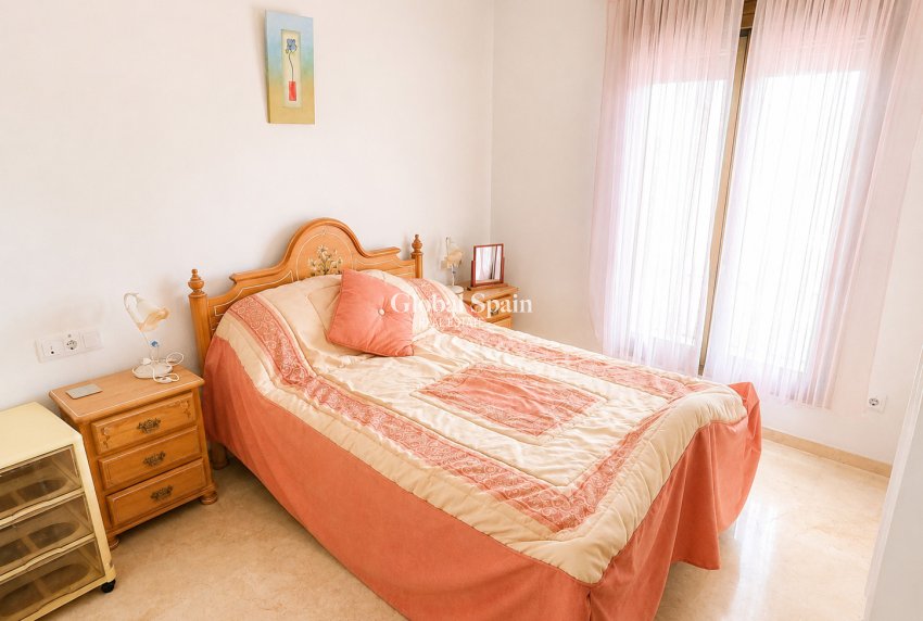 Resale - APARTMENT -
ALGORFA - LA FINCA GOLF / ALGORFA