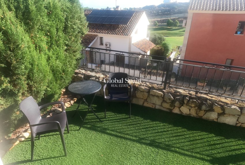 Resale - APARTMENT -
ALGORFA - LA FINCA GOLF / ALGORFA