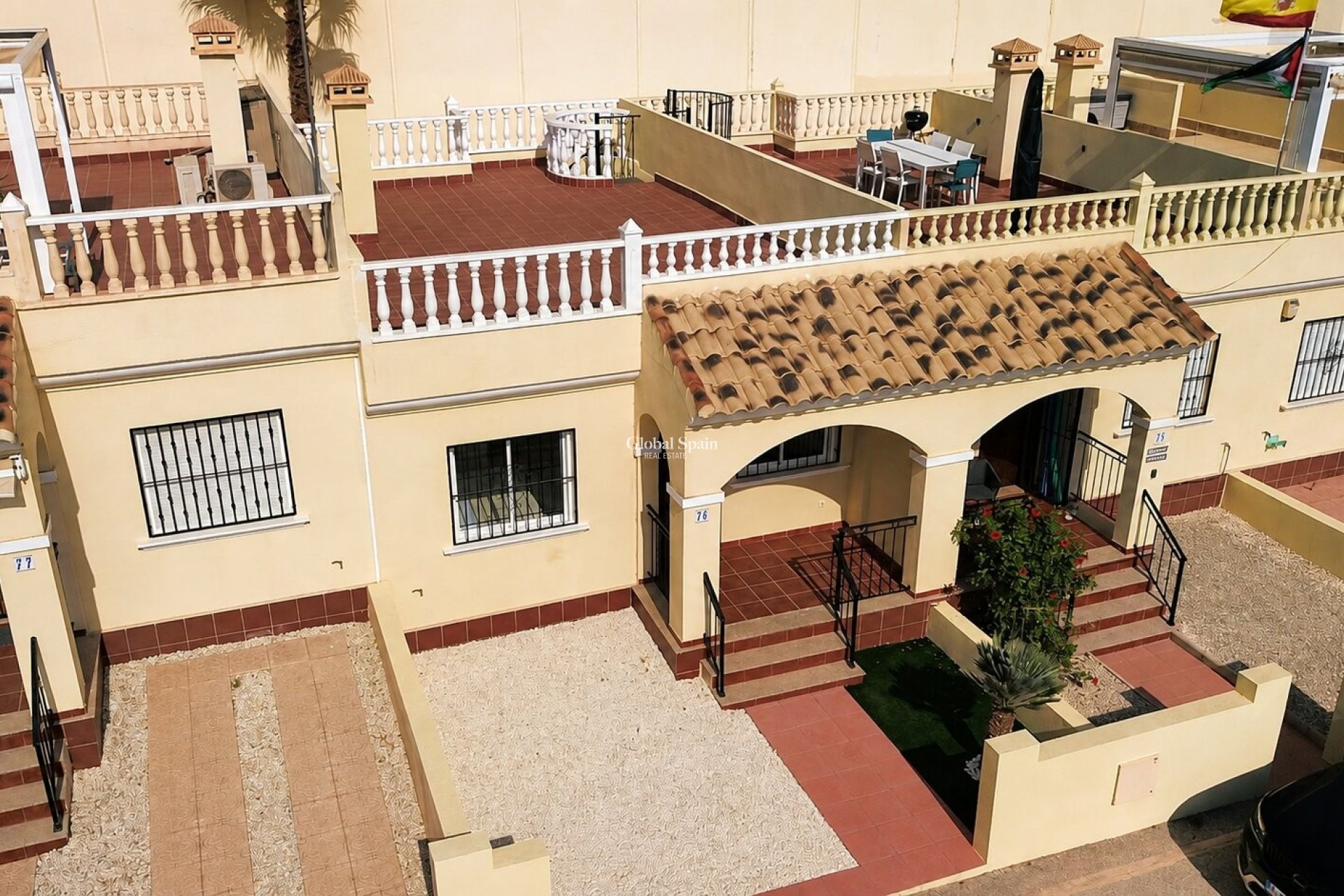 Resale - APARTMENT -
Algorfa - Montemar