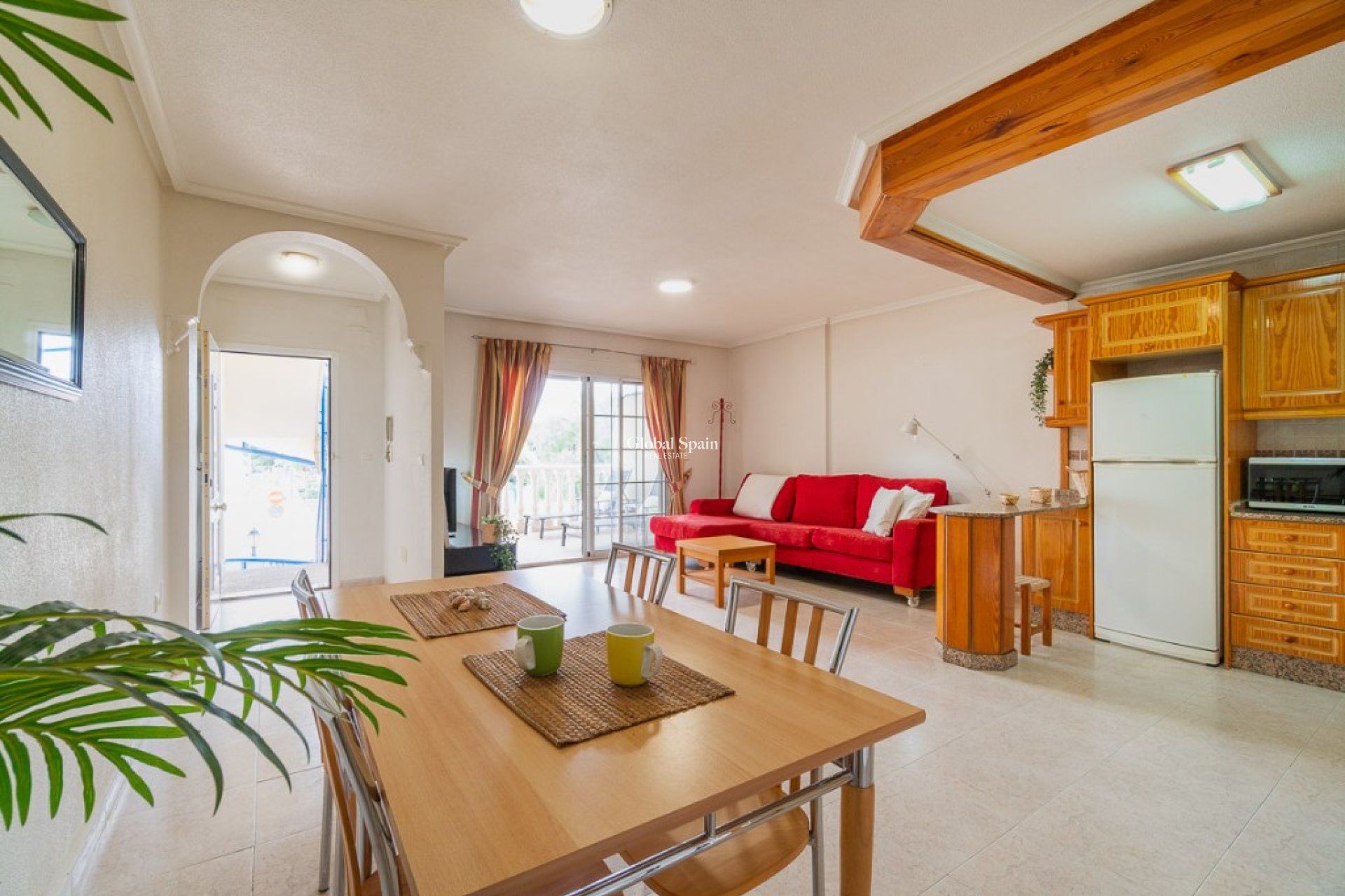 Resale - Apartment -
ALGORFA