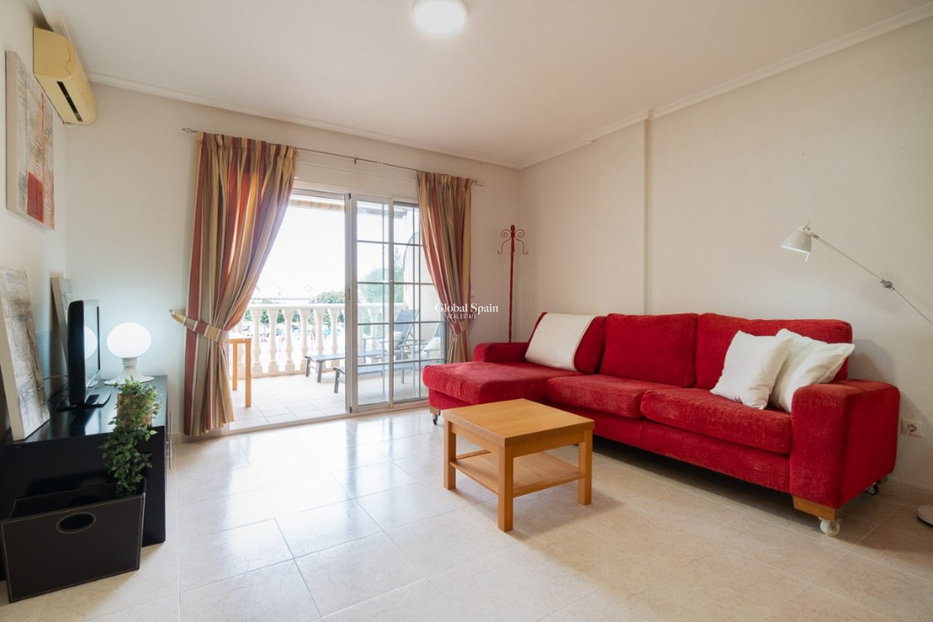 Resale - Apartment -
ALGORFA