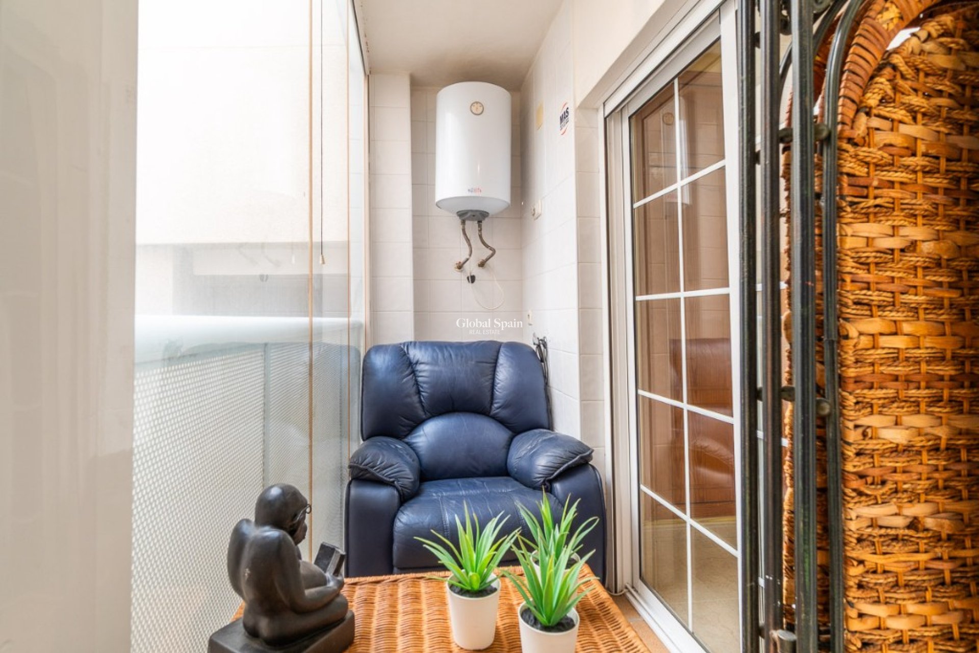 Resale - Apartment -
ALGORFA