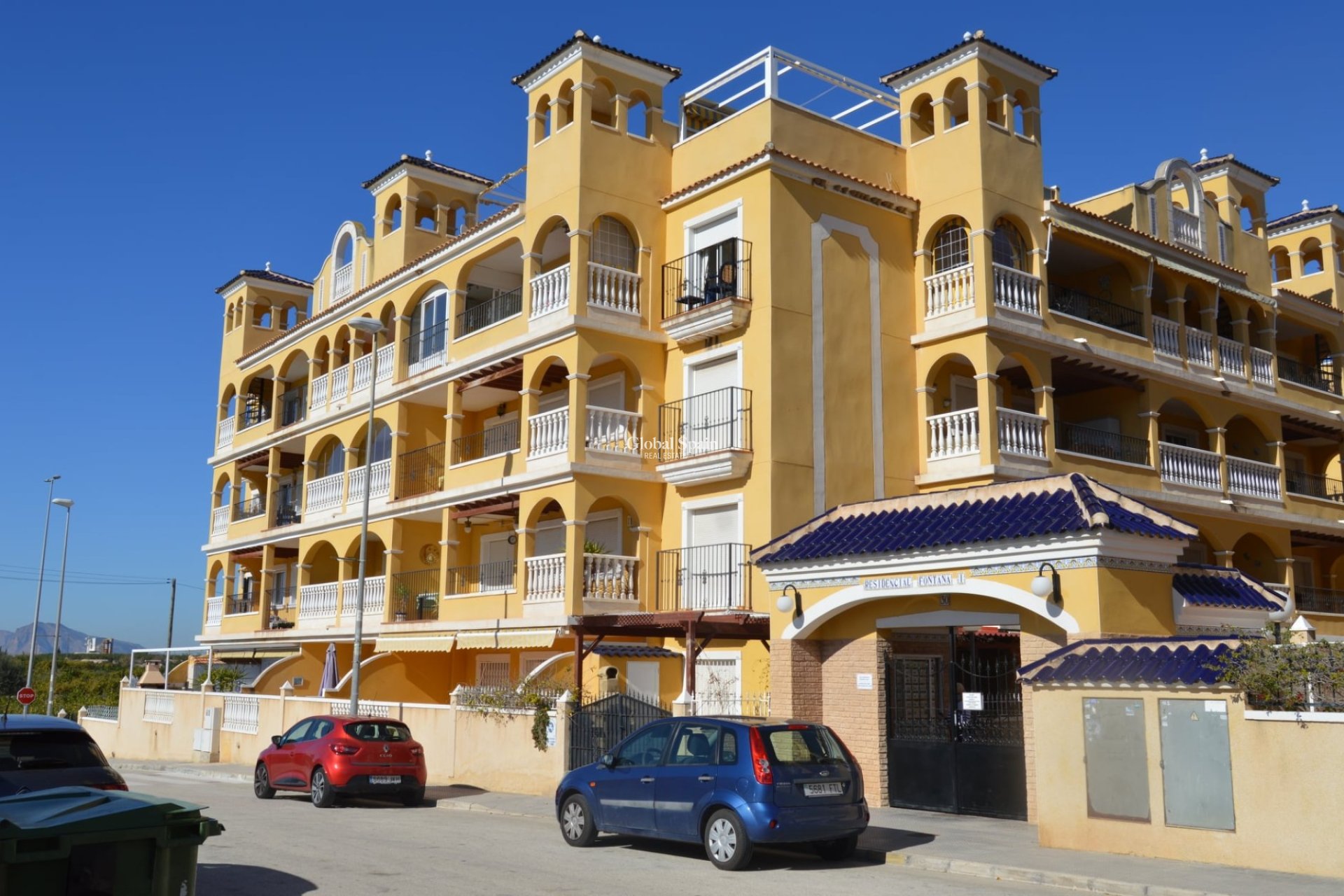 Resale - APARTMENT -
ALGORFA