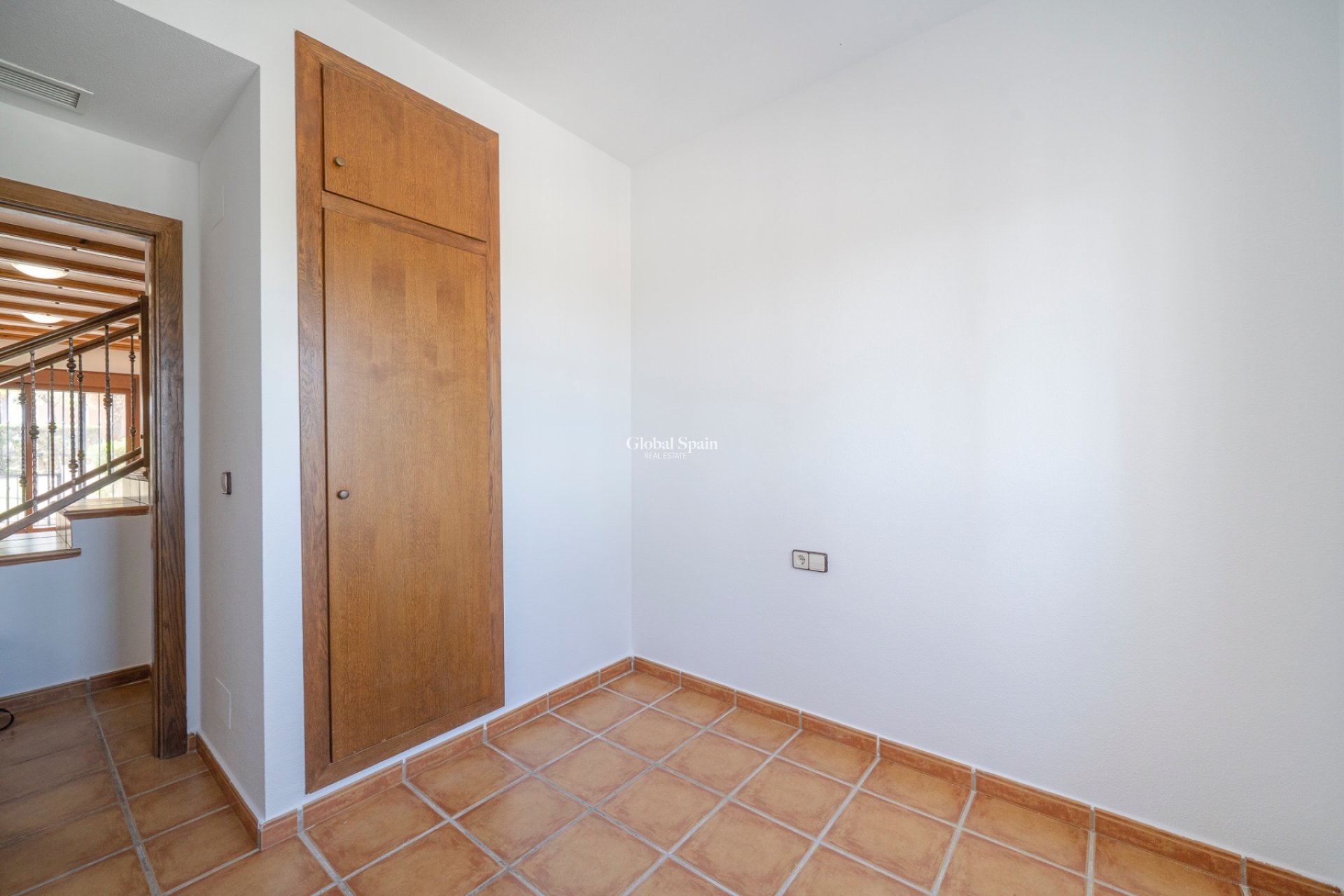 Resale - APARTMENT -
ALGORFA