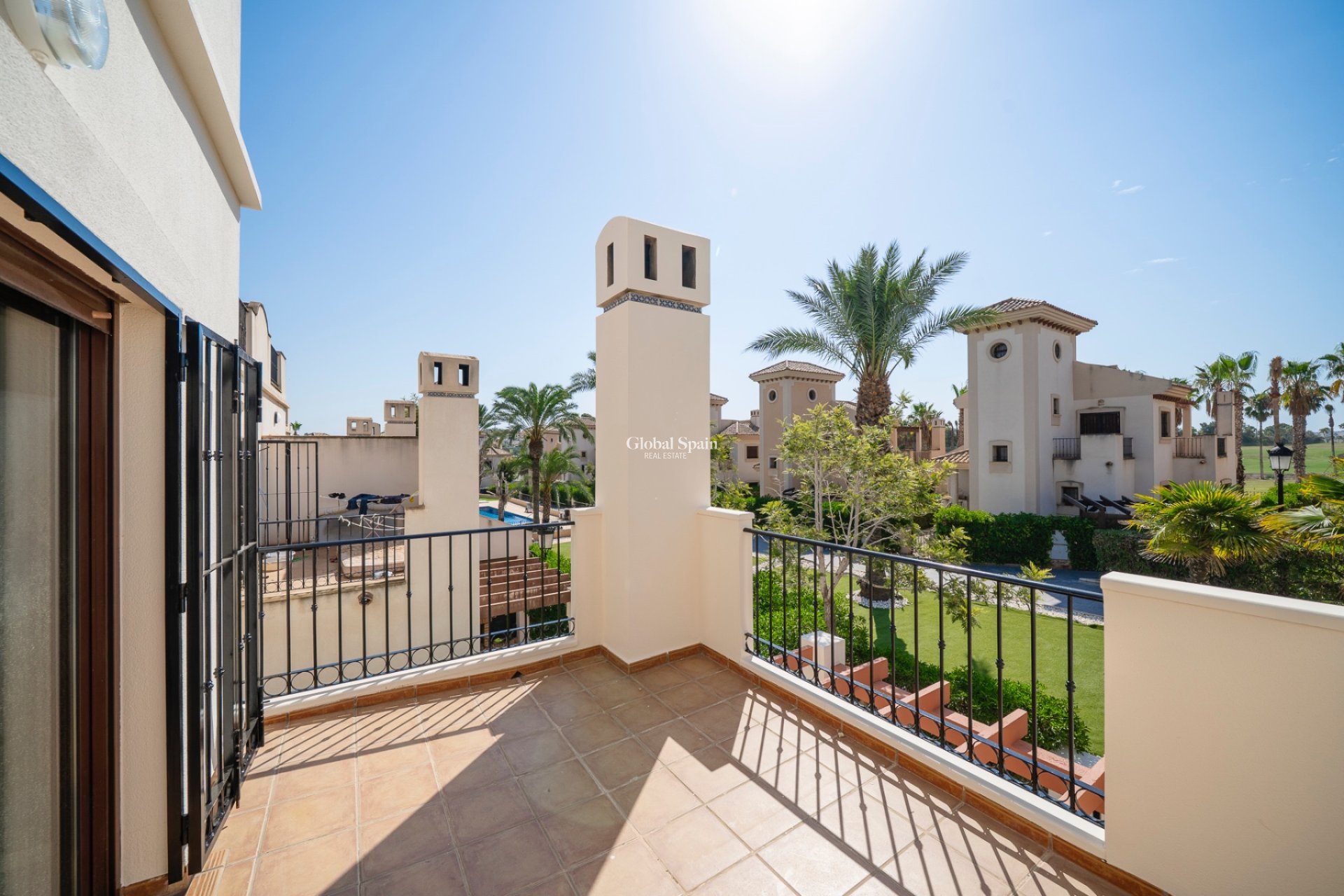 Resale - APARTMENT -
ALGORFA