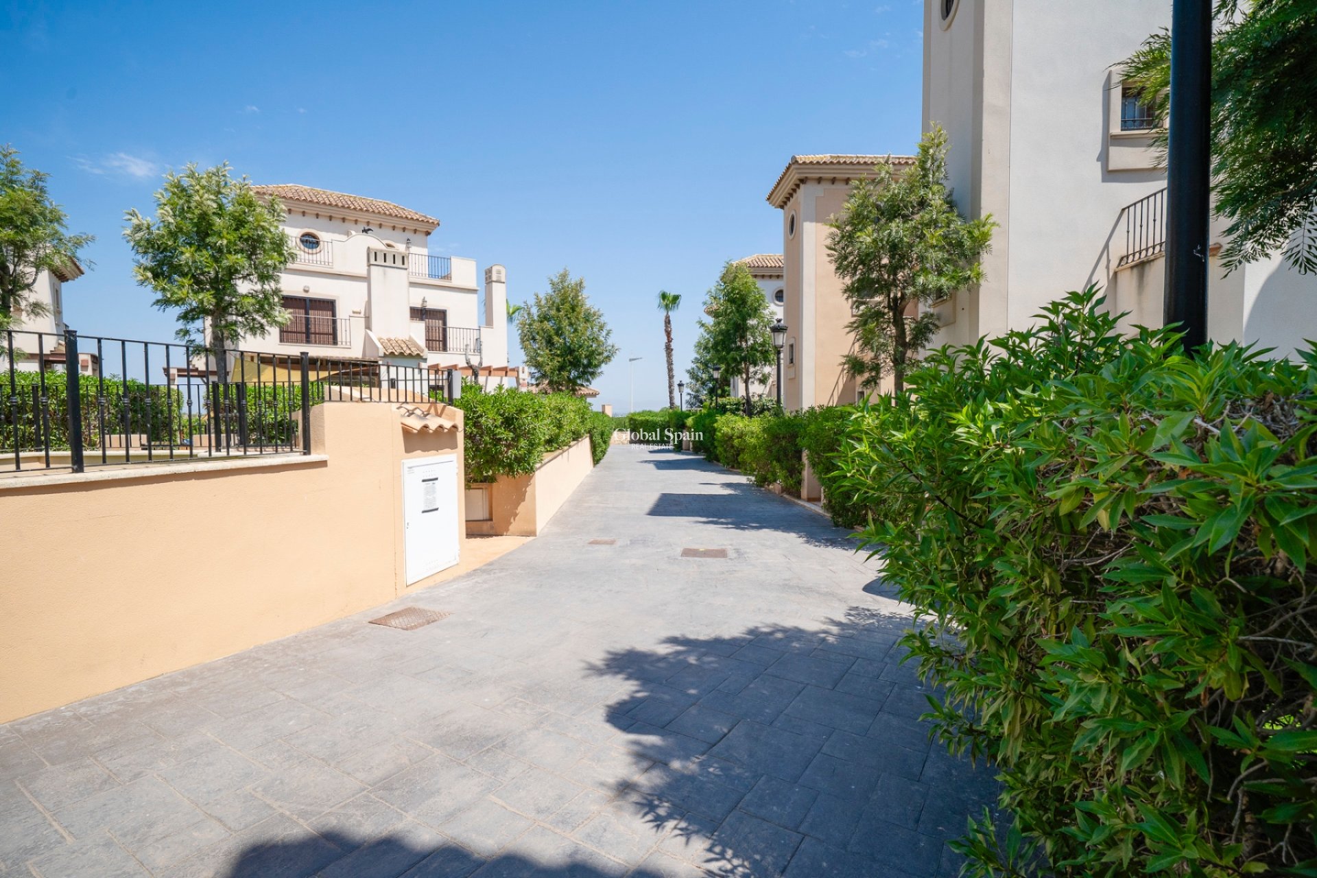 Resale - APARTMENT -
ALGORFA