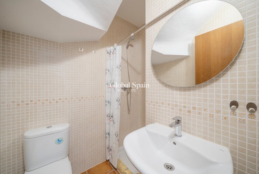 Resale - APARTMENT -
ALGORFA