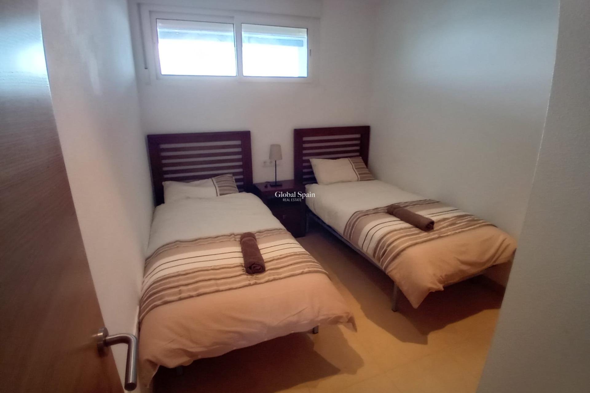 Resale - APARTMENT -
ALHAMA DE MURCIA