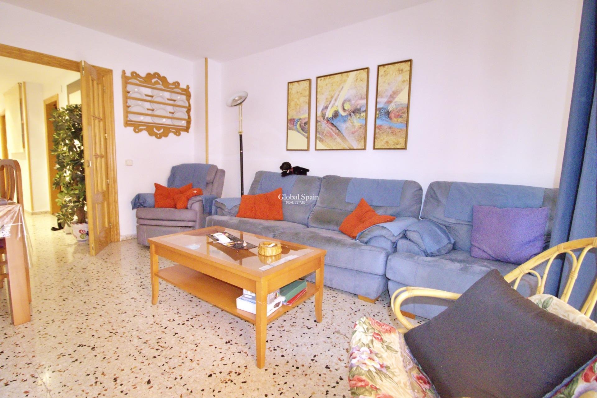 Resale - APARTMENT -
ALICANTE - BENALÚA