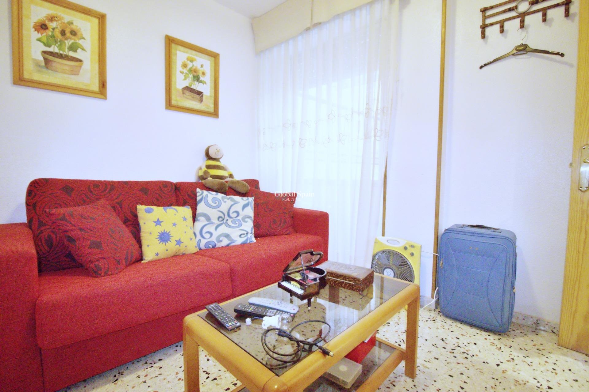 Resale - APARTMENT -
ALICANTE - BENALÚA
