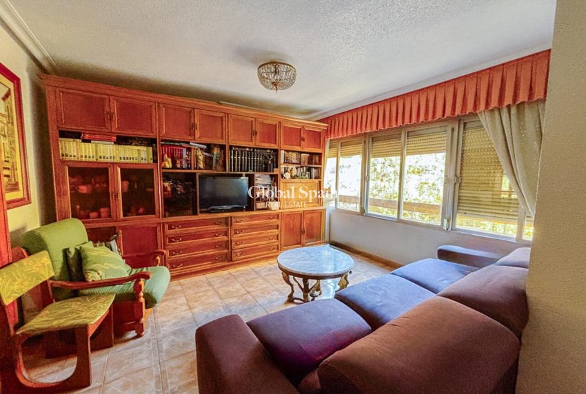 Resale - APARTMENT -
ALICANTE - Costa Blanca