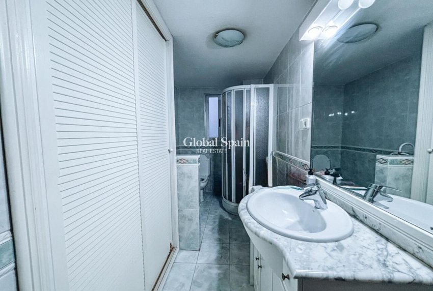 Resale - APARTMENT -
ALICANTE - Costa Blanca