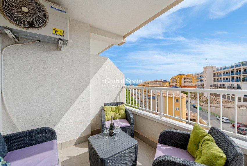 Resale - APARTMENT -
ALICANTE - Costa Blanca