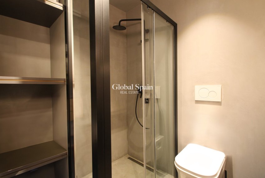 Resale - APARTMENT -
ALICANTE - Costa Blanca