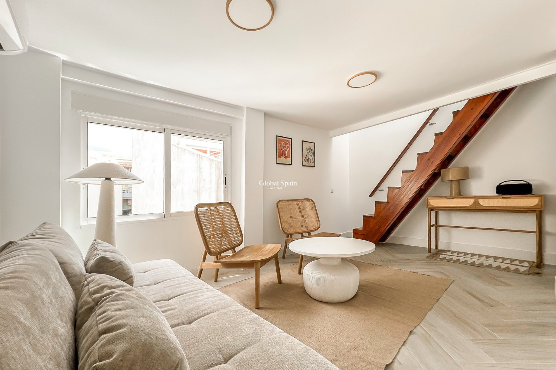 Resale - APARTMENT -
ALICANTE - Costa Blanca