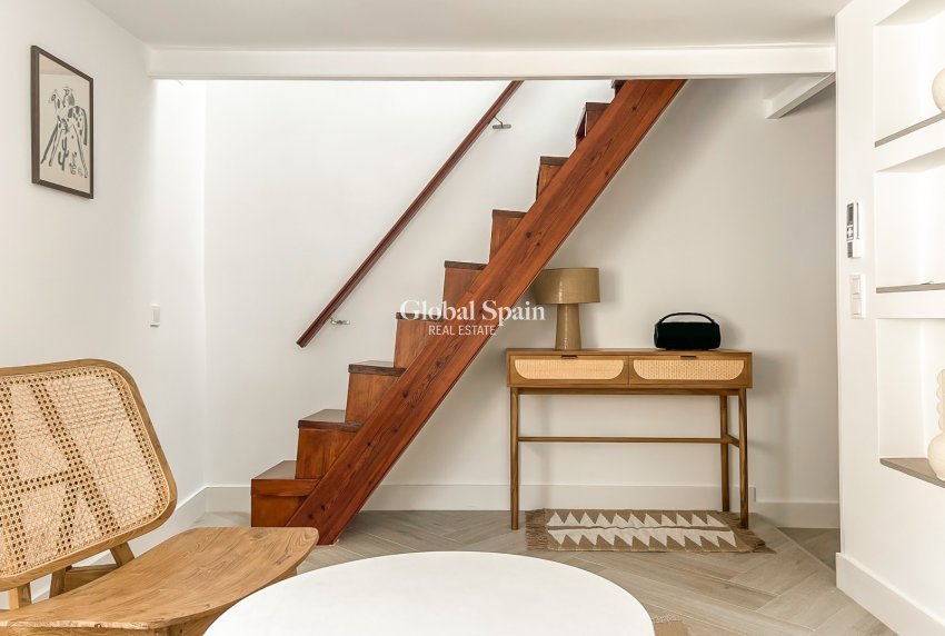 Resale - APARTMENT -
ALICANTE - Costa Blanca