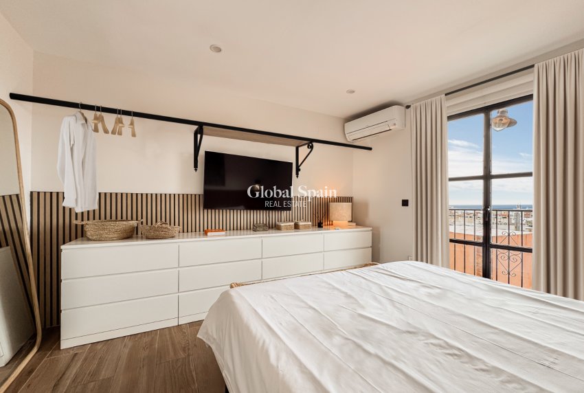 Resale - APARTMENT -
ALICANTE - Costa Blanca