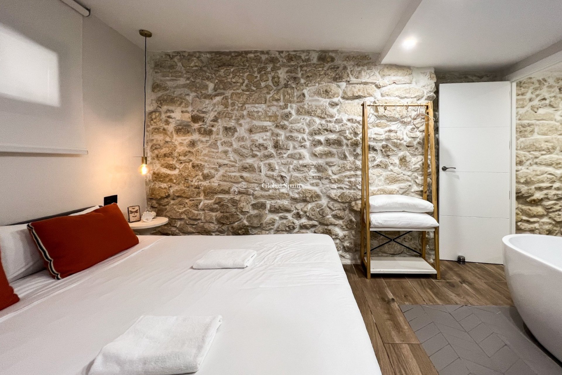 Resale - APARTMENT -
ALICANTE - Costa Blanca