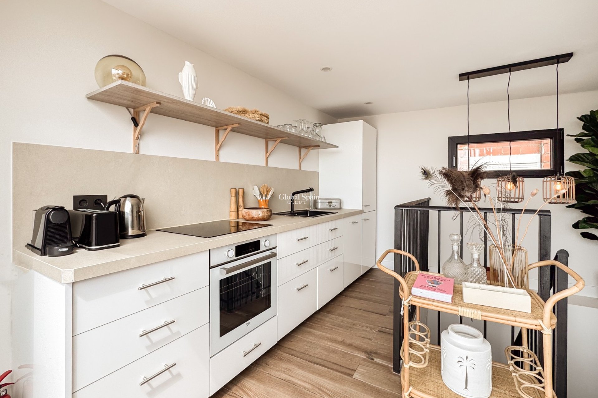 Resale - APARTMENT -
ALICANTE - Costa Blanca