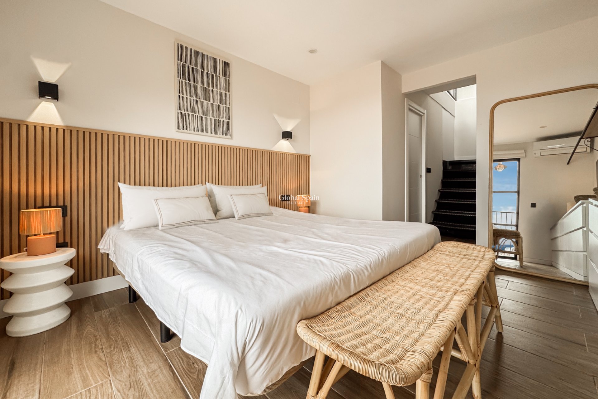 Resale - APARTMENT -
ALICANTE - Costa Blanca