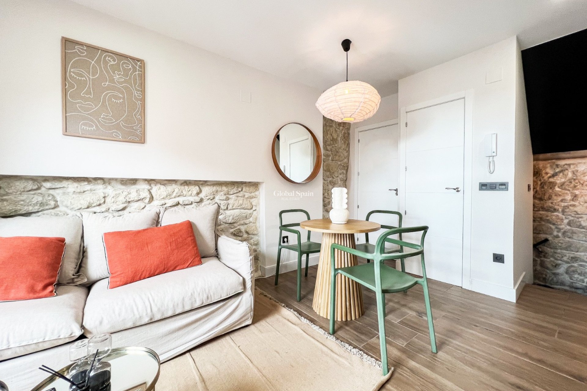 Resale - APARTMENT -
ALICANTE - Costa Blanca