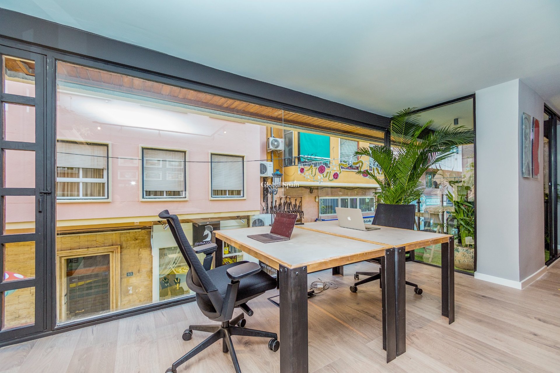 Resale - APARTMENT -
ALICANTE - Costa Blanca