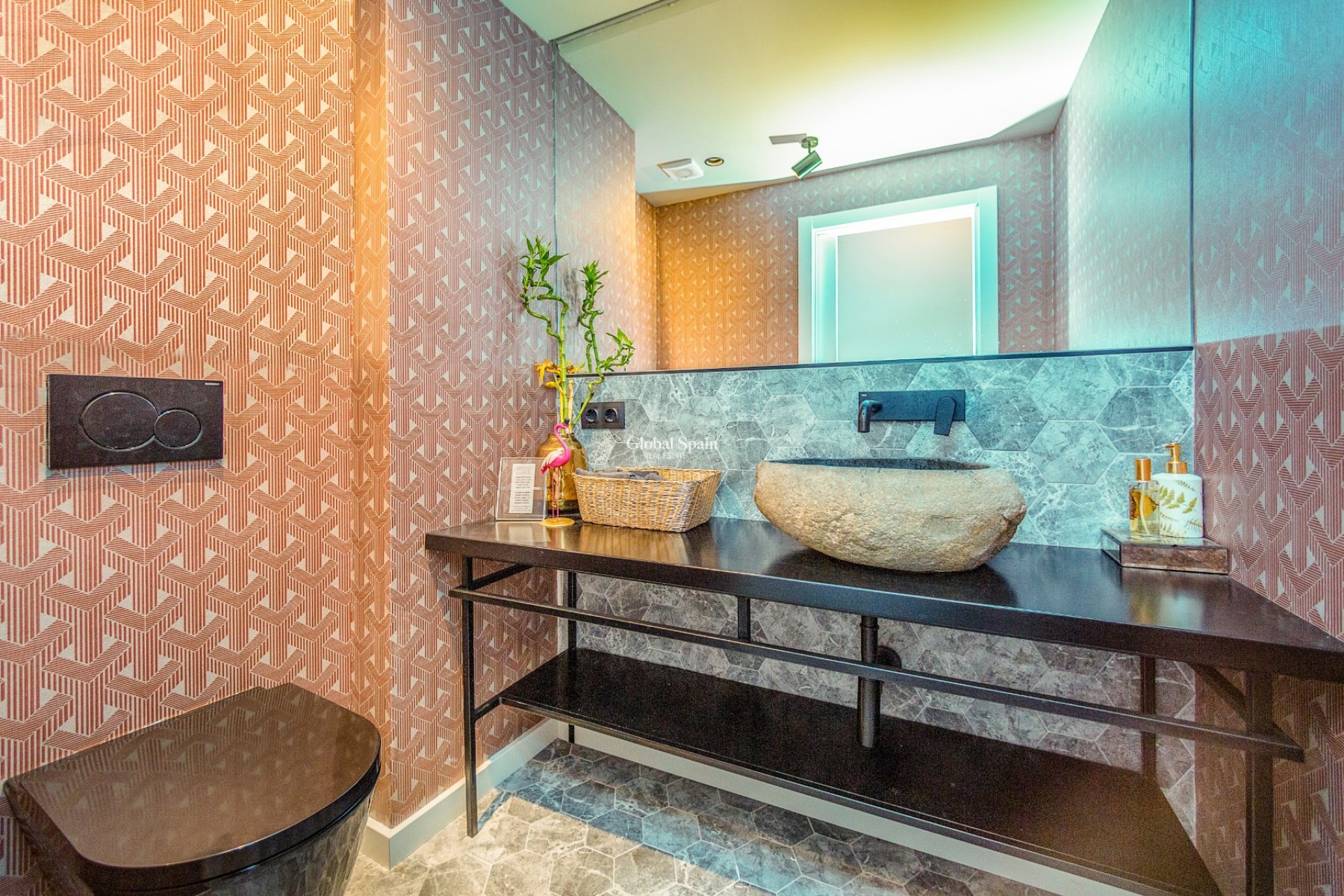 Resale - APARTMENT -
ALICANTE - Costa Blanca