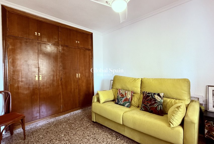 Resale - APARTMENT -
ALICANTE - Costa Blanca