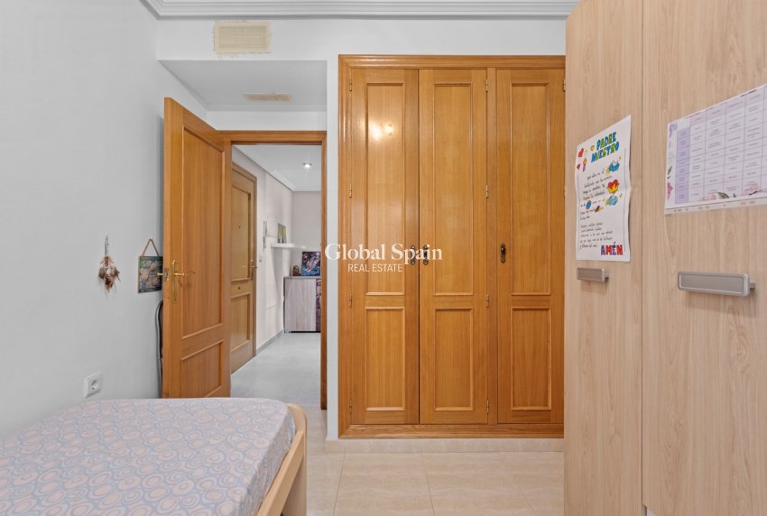 Resale - Apartment -
ALICANTE - El Campello