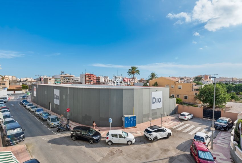 Resale - Apartment -
ALICANTE - El Campello