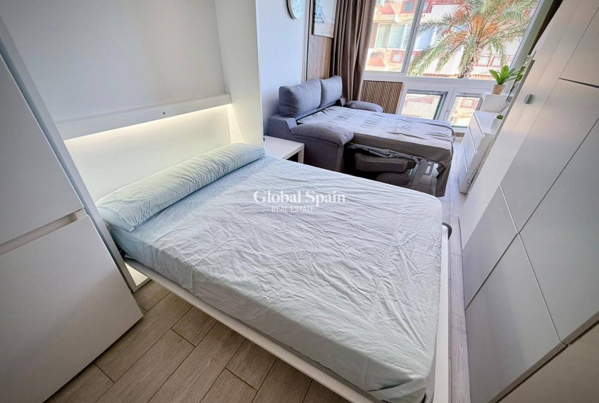 Resale - APARTMENT -
ALICANTE - La Creu Del Grau