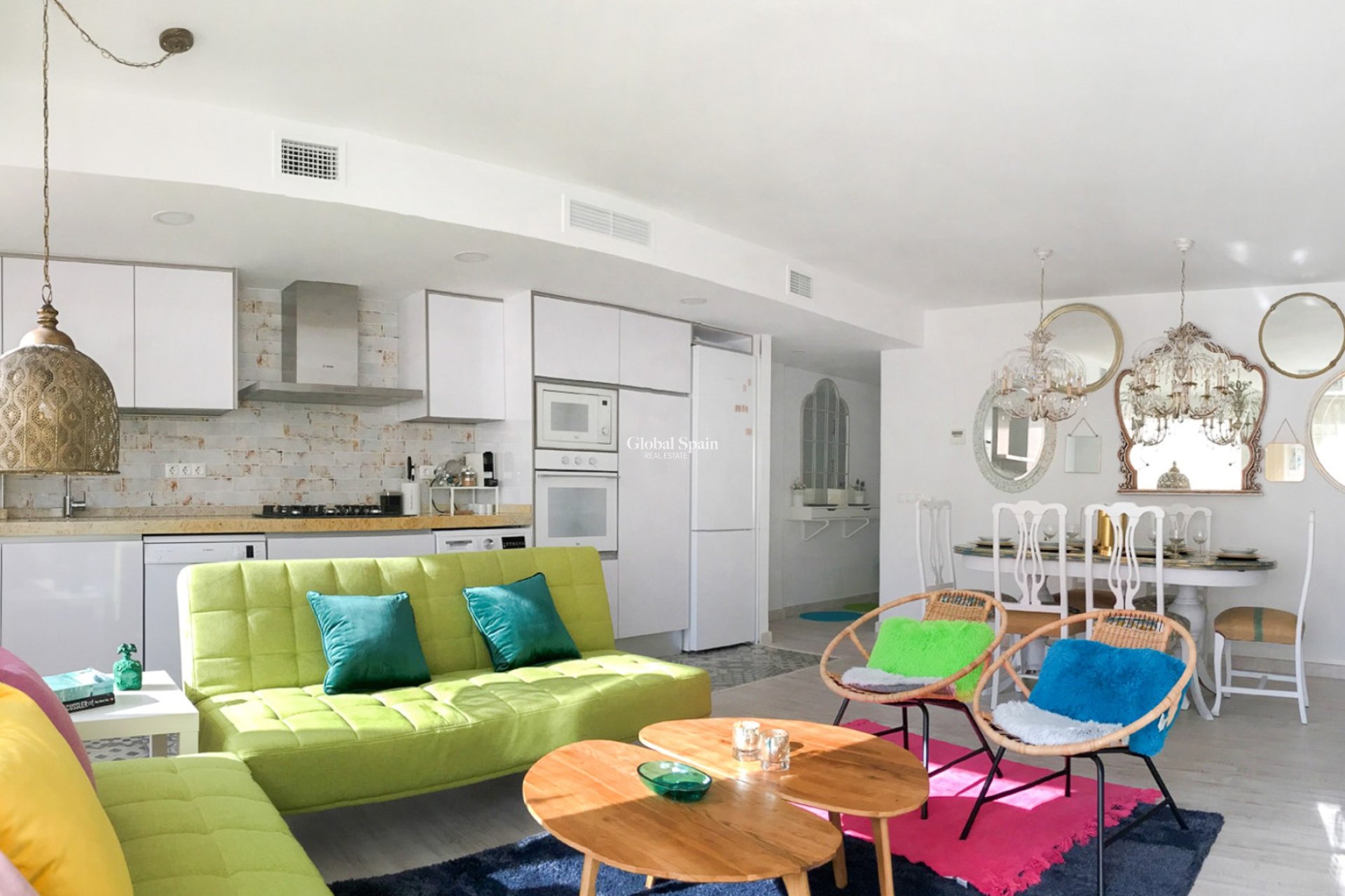 Resale - APARTMENT -
ALICANTE - Mercado