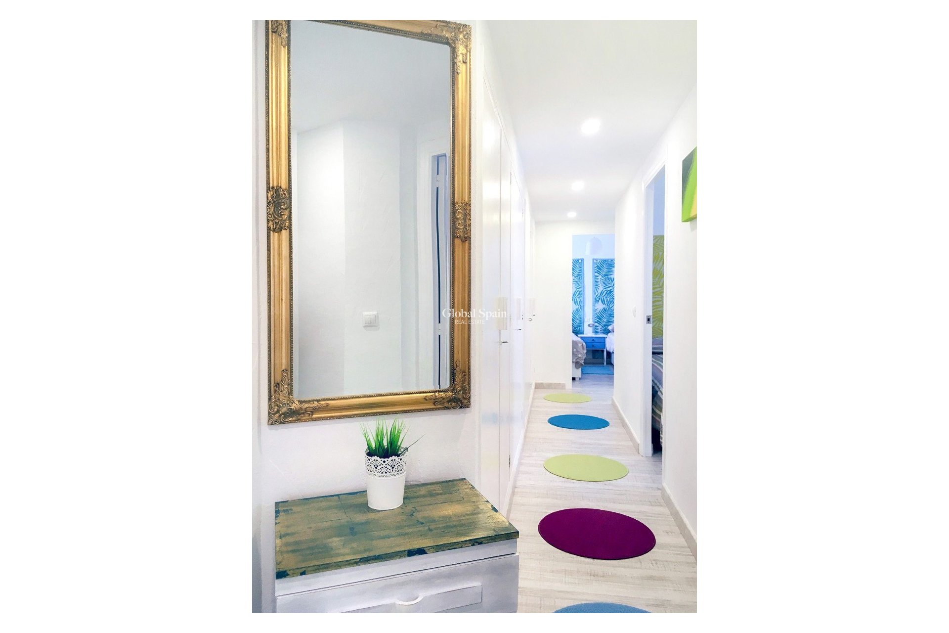 Resale - APARTMENT -
ALICANTE - Mercado