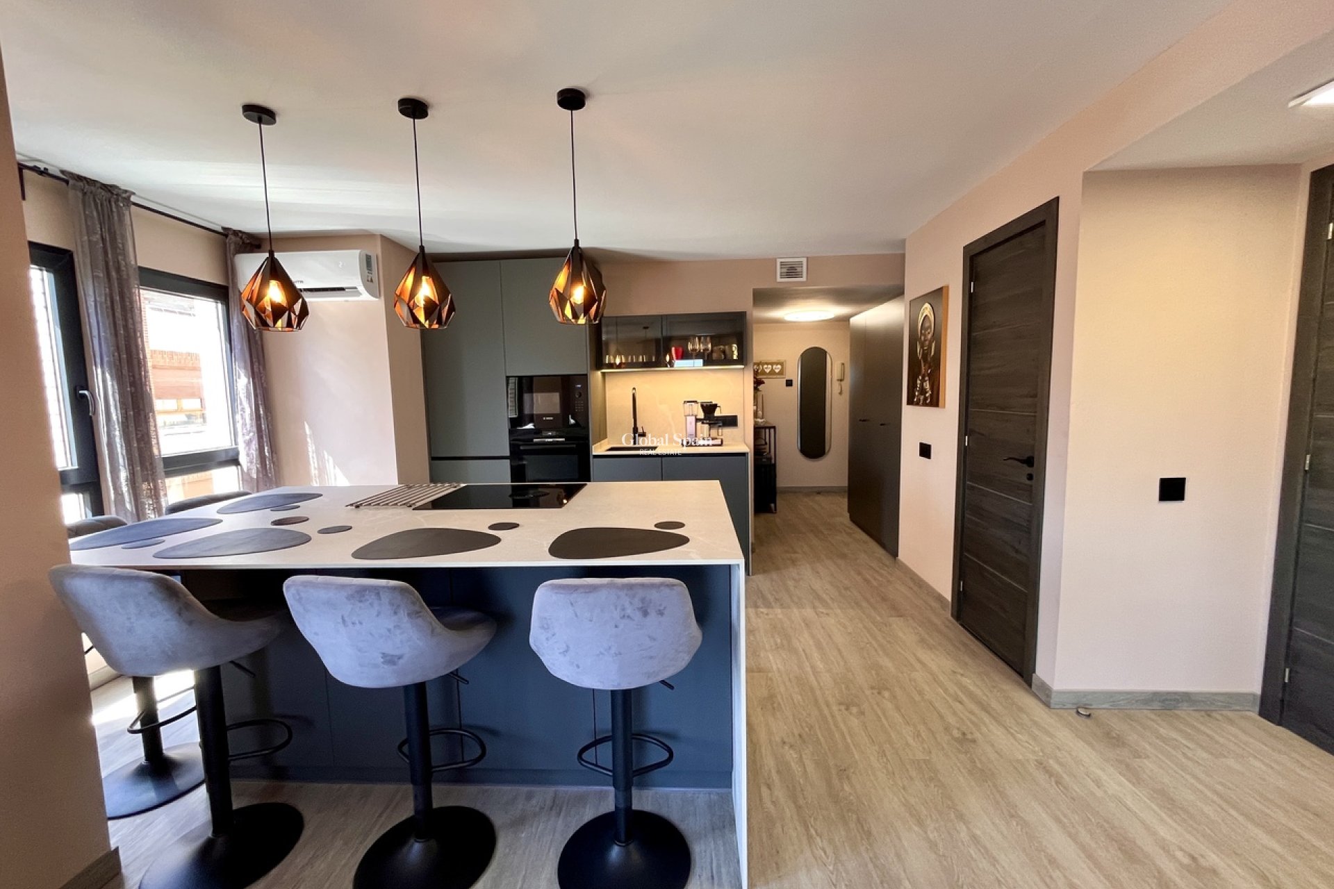 Resale - APARTMENT -
ALMORADÍ - Inland