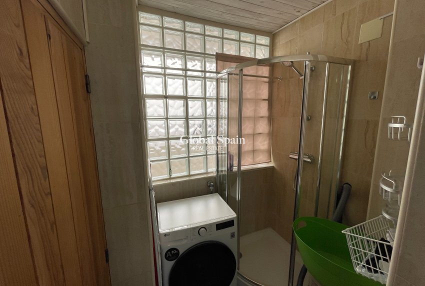 Resale - APARTMENT -
ALMORADÍ - Inland