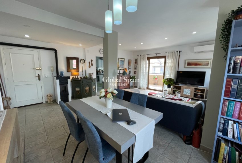 Resale - APARTMENT -
ALMORADÍ - Inland