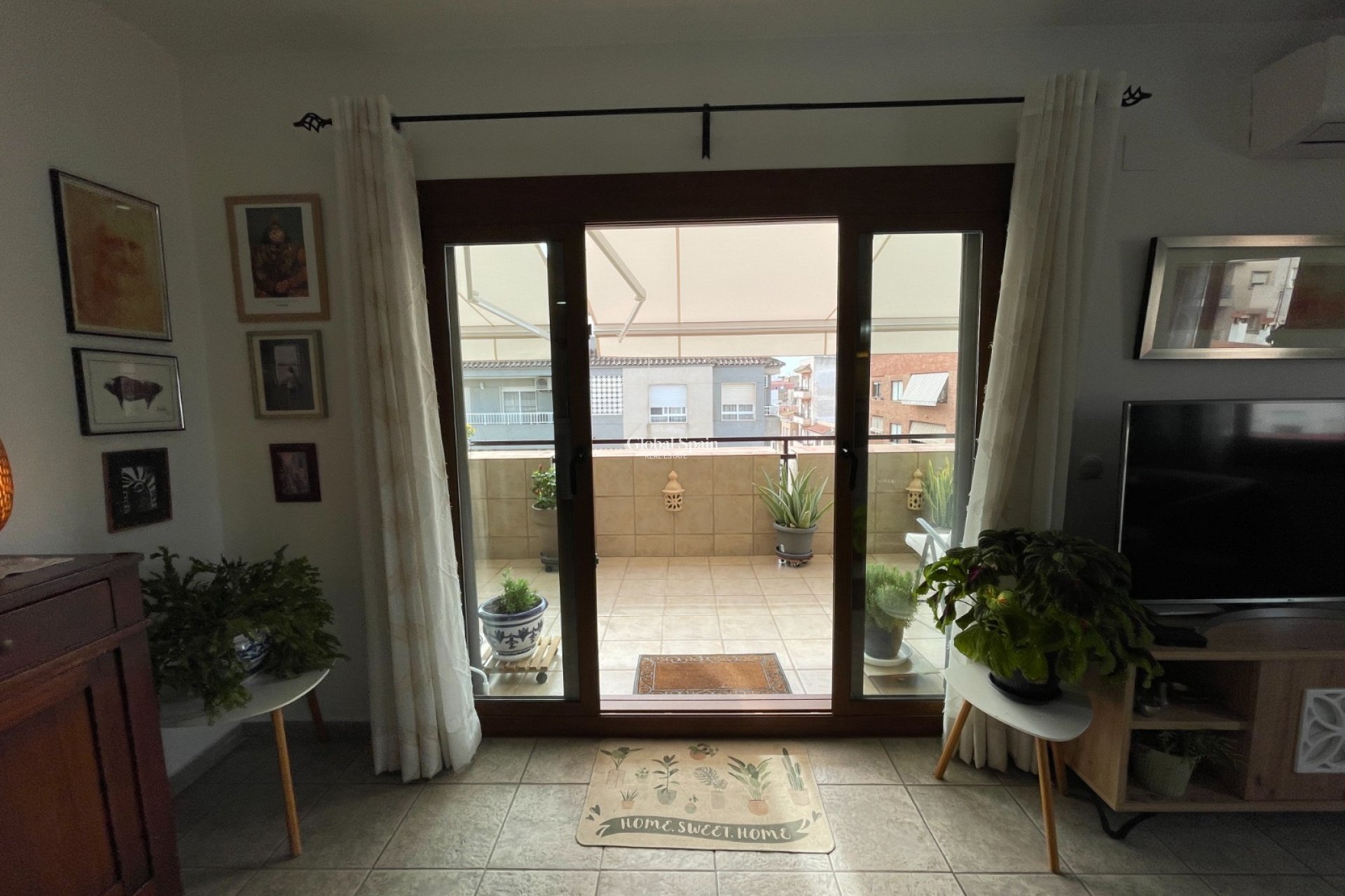 Resale - APARTMENT -
ALMORADÍ - Inland