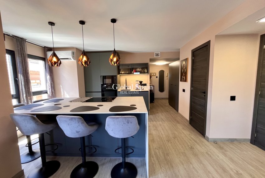 Resale - APARTMENT -
ALMORADÍ - Inland