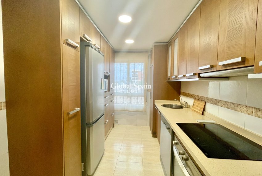 Resale - APARTMENT -
ALMORADÍ - Inland